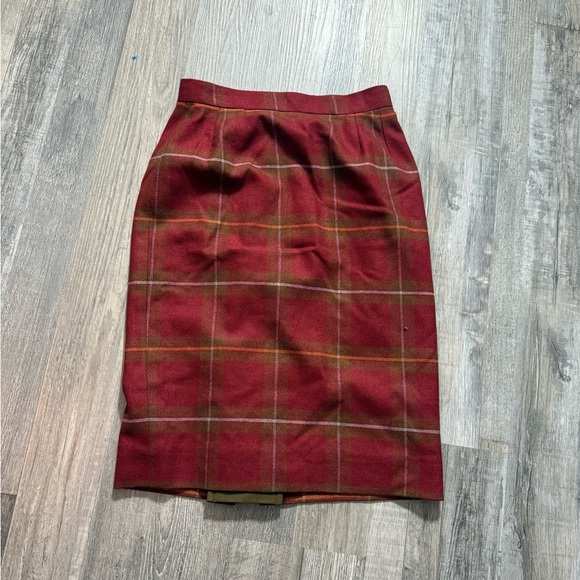 Carlisle wool plaid pencil skirt size 6, 90s vintage casual plaid midi skirt